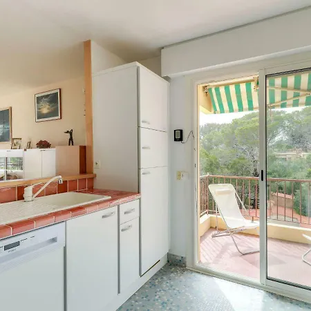 Boulouris Mimosa By Interhome Апартаменты Сен-Рафаэль